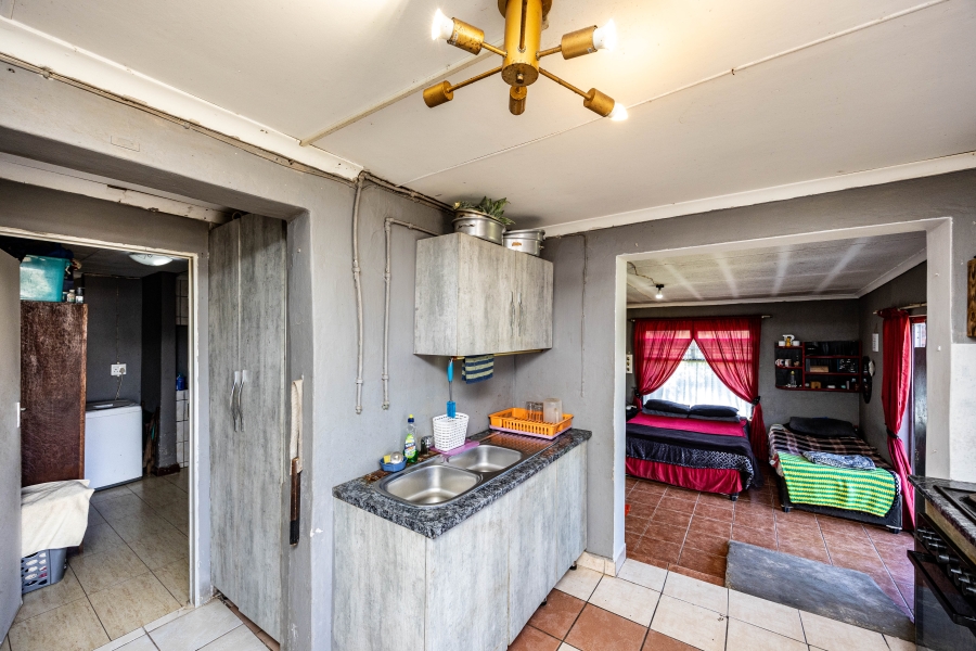 5 Bedroom Property for Sale in Morningside Eastern Cape